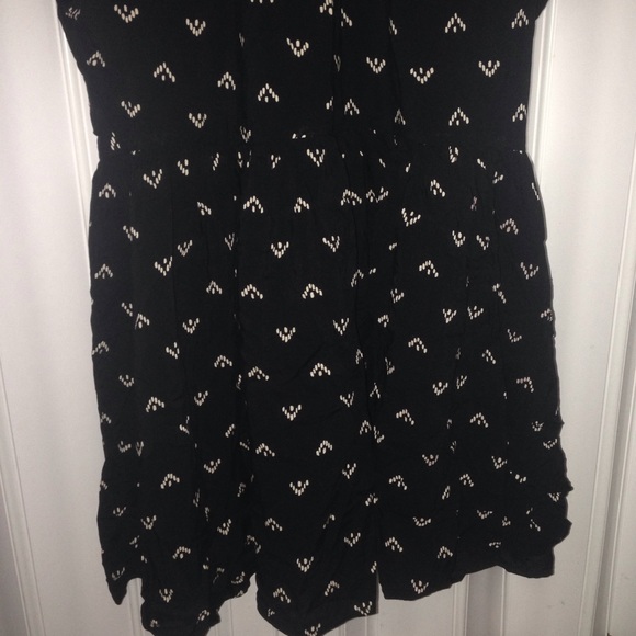 NOT FOR SALE RIGHT NOW! Black Forever 21 Dress Size Large - Picture 7 of 8